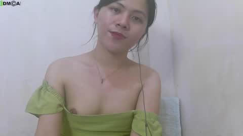 Snapshot of urasianlover69x chatting on 9, 12, 2024 rai online show from 9, 12, 2024