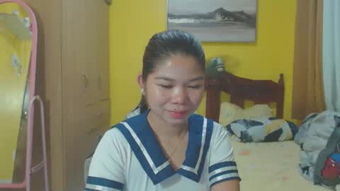 Snapshot of urasianwild28xxx chatting on 15, 4, 2026 Ann online show from 15, 4, 2026