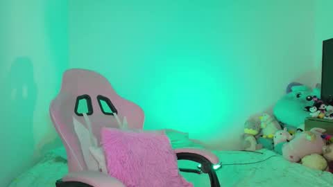 Danielle  online show from 13, 2, 2026