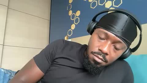 urbandick5 online show from 8, 4, 2026