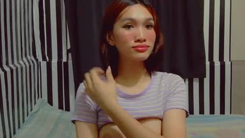 Snapshot of urblossom_princess chatting on 29, 7, 2026 urblossom_princess online show from 29, 7, 2026