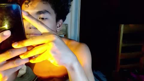 Snapshot of urboyvenz chatting on 27, 2, 2026 urboyvenz online show from 27, 2, 2026