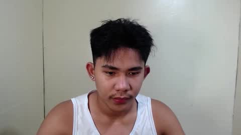 Snapshot of urcutie_asianboy chatting on 27, 10, 2025 KEN online show from 27, 10, 2025