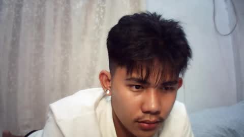 Snapshot of urcutie_asianboy chatting on 1, 2, 2026 KEN online show from 1, 2, 2026