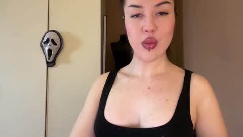 Margo online show from 24, 10, 2025