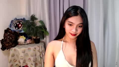 Snapshot of urdreamgirl_ chatting on 12, 3, 2025 Trixie online show from 12, 3, 2025