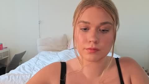 Maryia Kay online show from 21, 2, 2025