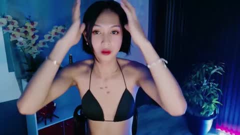 Snapshot of urfavouriteaddiction chatting on 2, 2, 2026 Rianne online show from 2, 2, 2026