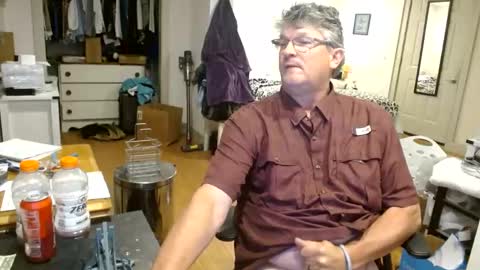 Snapshot of urfavteach50 chatting on 5, 10, 2025 Gregor online show from 5, 10, 2025