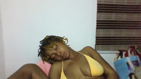 urflirtydoll online show from 5, 10, 2025