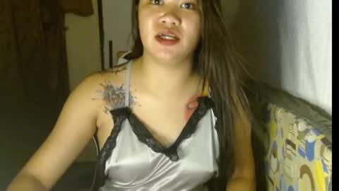 Snapshot of urfynestasian chatting on 19, 12, 2024 urfynestasian online show from 19, 12, 2024