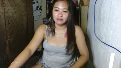 Snapshot of urfynestasian chatting on 4, 11, 2025 urfynestasian online show from 4, 11, 2025