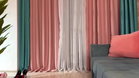 Jenny online show from 9, 11, 2025