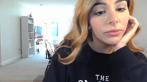 Snapshot of urgoddessmarla chatting on 9, 10, 2025 Goddess Marla online show from 9, 10, 2025