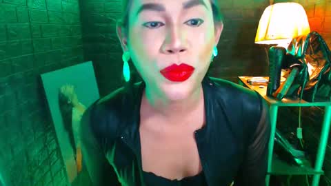 queen norelle online show from 11, 1, 2025