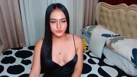 Snapshot of urhotcassielaine chatting on 10, 1, 2025 cassie online show from 10, 1, 2025