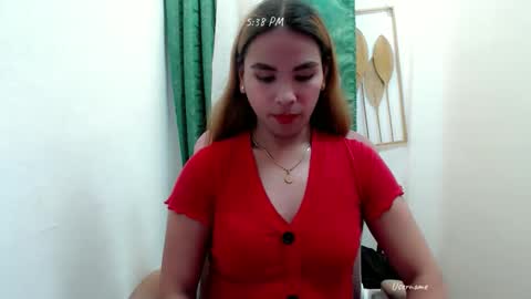 Snapshot of urhotdana chatting on 19, 12, 2025 Diane online show from 19, 12, 2025