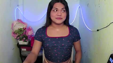 urhottie_bella online show from 12, 10, 2025