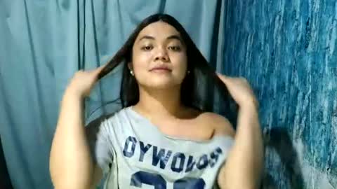 urhottie_bella online show from 27, 6, 2026