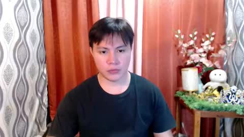 Snapshot of urhunky_ivan chatting on 8, 12, 2024 urhunky_ivan online show from 8, 12, 2024
