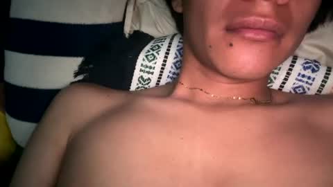 Uriel sgueme en ig  online show from 20, 7, 2026