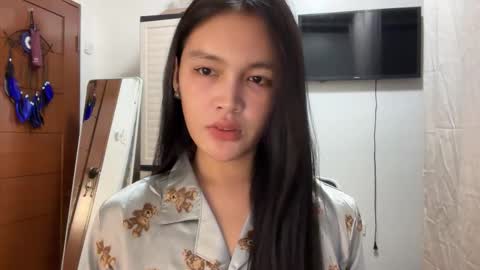 Amira online show from 9, 10, 2025