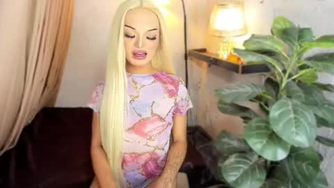 Snapshot of urladyprincessmassivecock chatting on 30, 9, 2025 jhaii online show from 30, 9, 2025