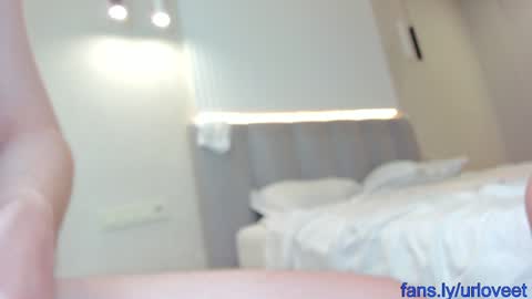 Snapshot of urloveet chatting on 20, 1, 2025 Mila and Paul online show from 20, 1, 2025