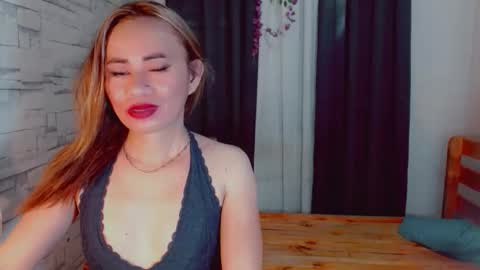 urlovely_che online show from 8, 3, 2026