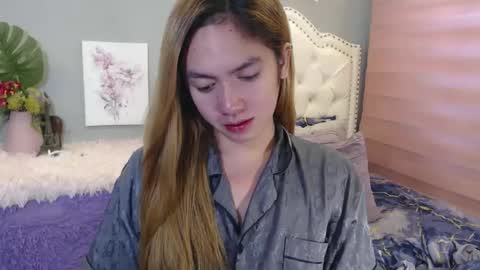 Snapshot of urlovelypinayxxx chatting on 14, 3, 2026 MIYA online show from 14, 3, 2026