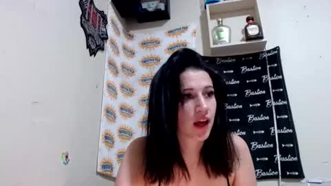 Snapshot of urmomalexx chatting on 19, 3, 2026 urmomalexx online show from 19, 3, 2026