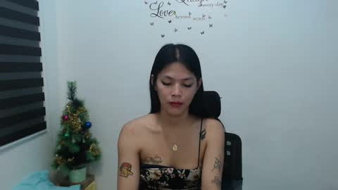 hi im kim online show from 11, 12, 2024