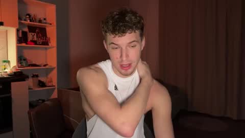 Snapshot of ursaotome chatting on 7, 10, 2025 ursaotome online show from 7, 10, 2025