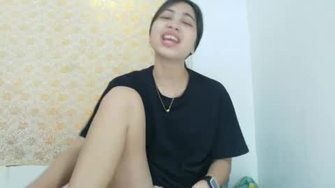 Snapshot of ursexy_pinay_skinny chatting on 10, 10, 2025 im jenny online show from 10, 10, 2025
