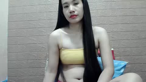 Snapshot of ursexychix_4u chatting on 28, 2, 2025 ursexychix_4u online show from 28, 2, 2025