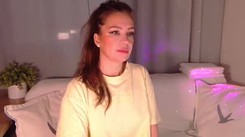 Silvia online show from 30, 11, 2025