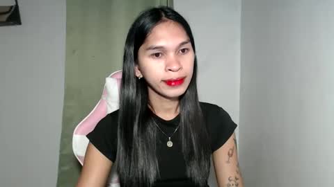 ursweet_zeviixx online show from 19, 11, 2025