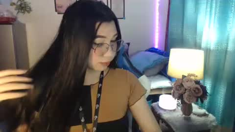 Ashley Kate Mateo Gray online show from 4, 12, 2024