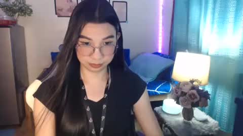 Ashley Kate Mateo Gray online show from 19, 12, 2024