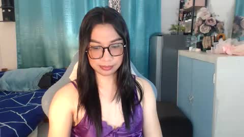 Snapshot of urwetasianprincessxx chatting on 8, 6, 2026 Ashley Kate Mateo Gray online show from 8, 6, 2026