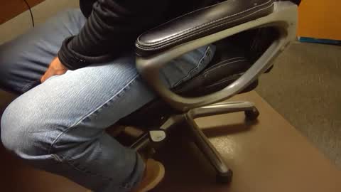 useemie online show from 1, 4, 2026