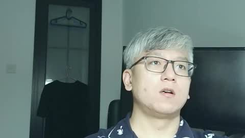 Snapshot of uuuffuu chatting on 24, 10, 2025 uuuffuu online show from 24, 10, 2025