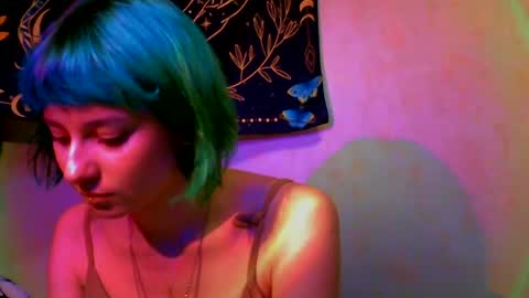 Snapshot of uwu_emmy chatting on 16, 6, 2026 uwu_emmy online show from 16, 6, 2026