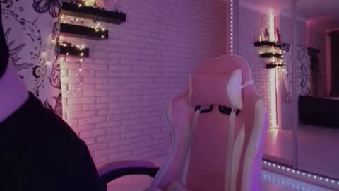 Eva online show from 23, 12, 2024