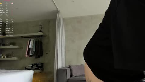 Eva online show from 30, 11, 2025