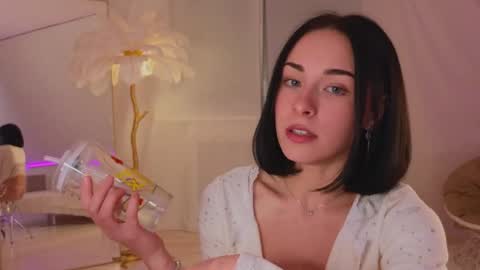 Anika On vacation online show from 18, 1, 2025