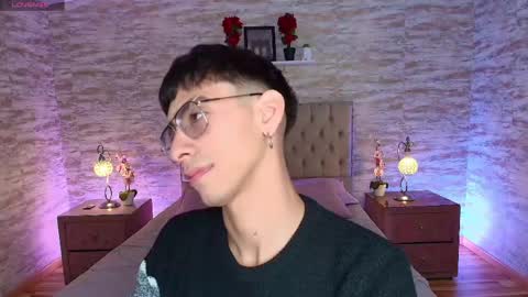 Snapshot of uyukie chatting on 5, 5, 2026 UYUKIE online show from 5, 5, 2026