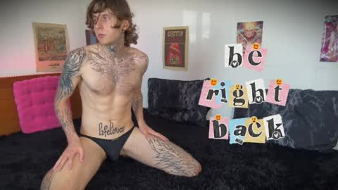 v1ctorwayne online show from 10, 4, 2026