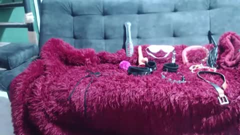 Snapshot of vaiolet_miss chatting on 9, 10, 2025 vaiolet online show from 9, 10, 2025