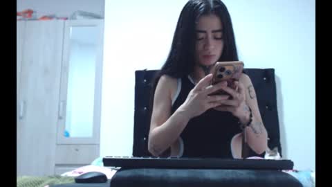 vaiolet online show from 19, 12, 2025